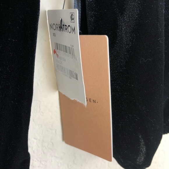 New Halogen Black Velour 3/4 Sleeve Blouse - Picture 6 of 10